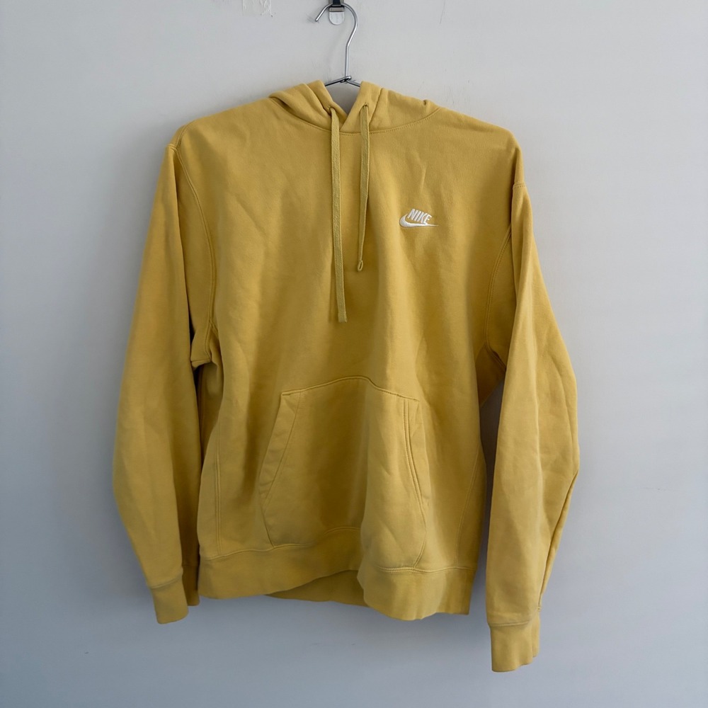 Nike Sportswear Club Fleece Pullover Hoodie Yellow Medium